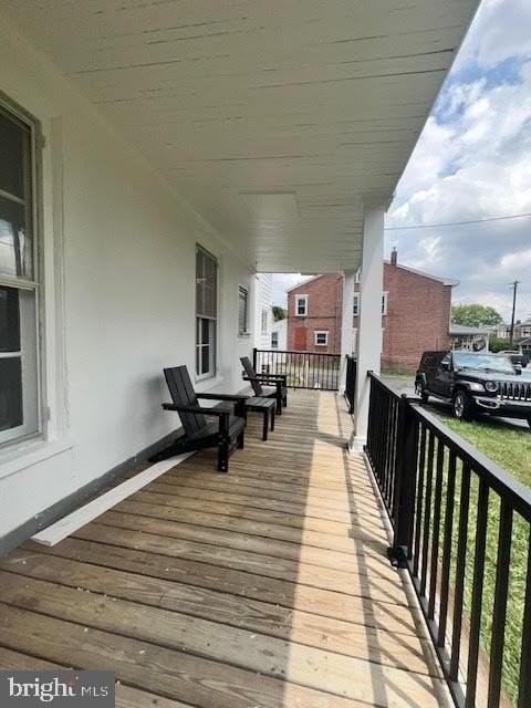 537 S Walnut St - Photo 7 of 24