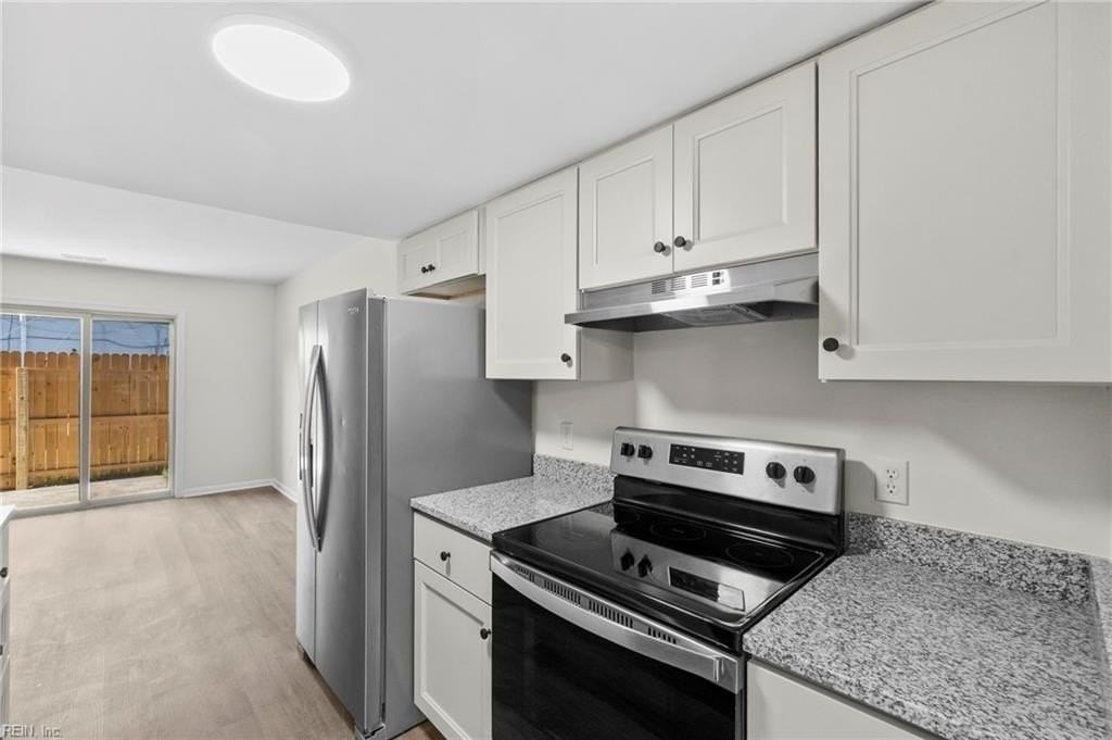 1967 Darnell Dr - Photo 7 of 32