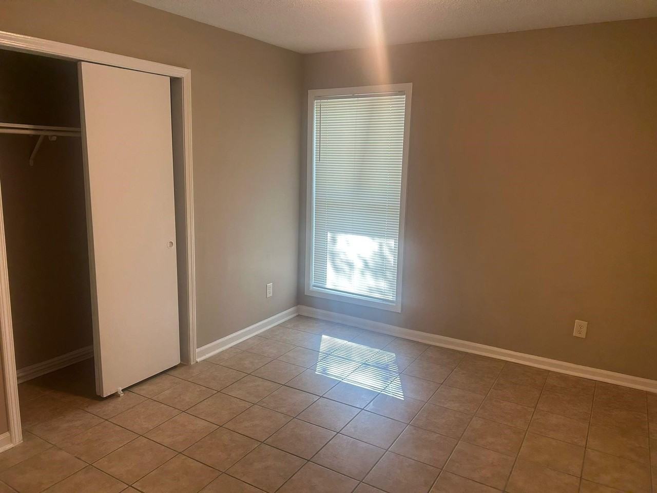 5106 Blacksmith Dr - Photo 3 of 13