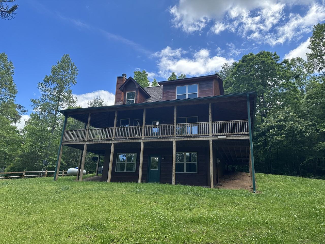 2546 Brookhaven Ln #1 - Photo 2 of 21