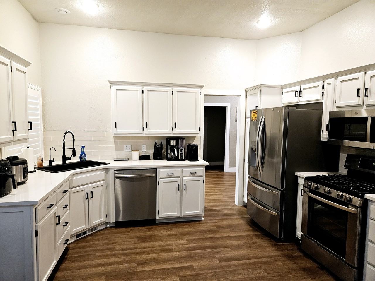 2010 Constitution Ave #1 - Photo 7 of 31