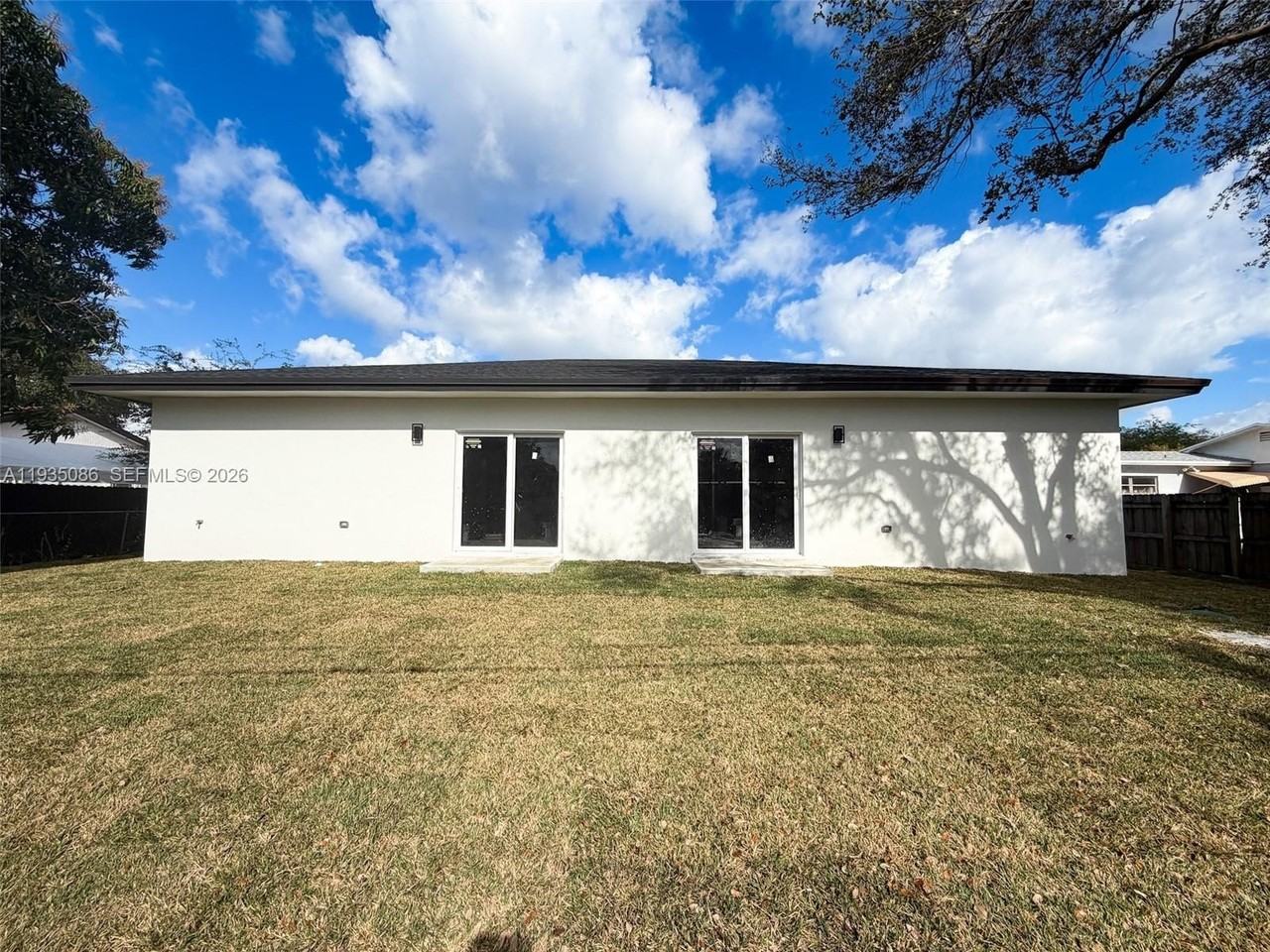 1866 Nw 91st St #1866 - Photo 3 of 13