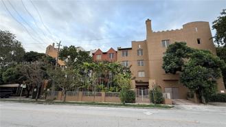 2630 Sw 28th St #3 - Photo 1 of 1