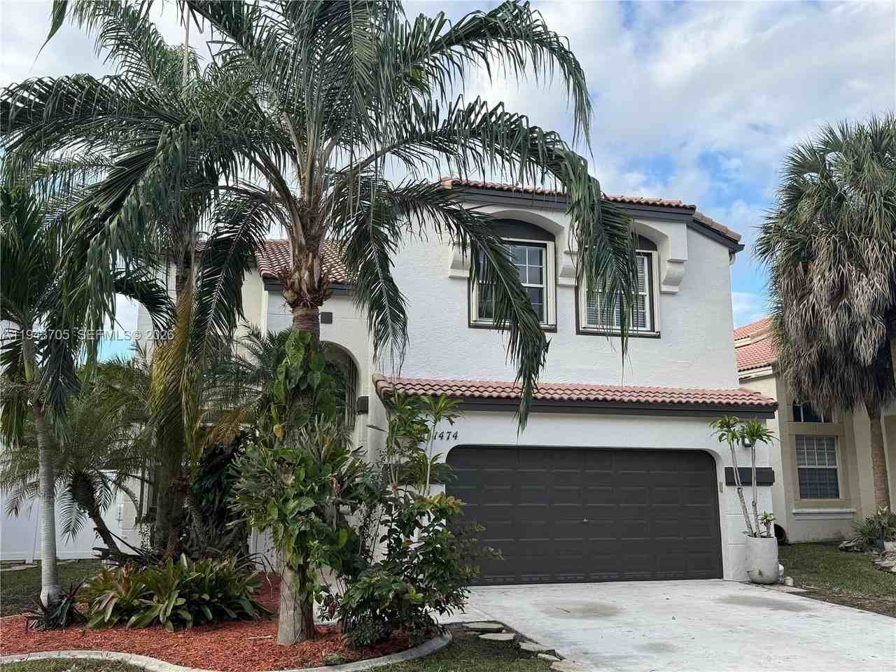 1474 Nw 153rd Ln #1474 - Photo 4 of 50