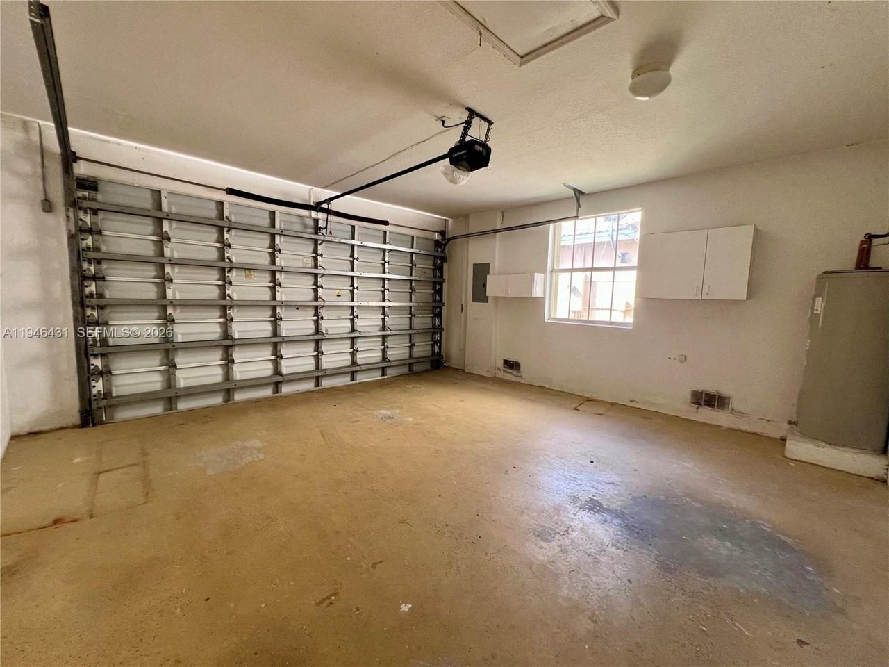 9047 Sw 161st Ter #9047 - Photo 5 of 17