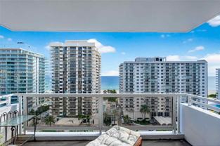 5700 Collins Ave #15A - Photo 1 of 1