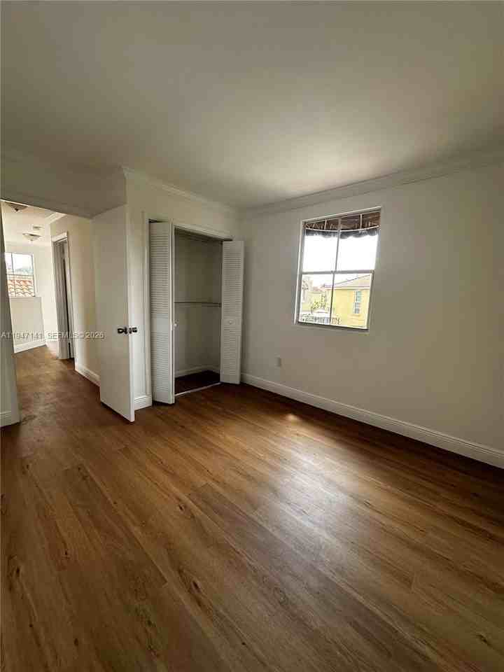 8417 Nw 1st Ter - Photo 7 of 18