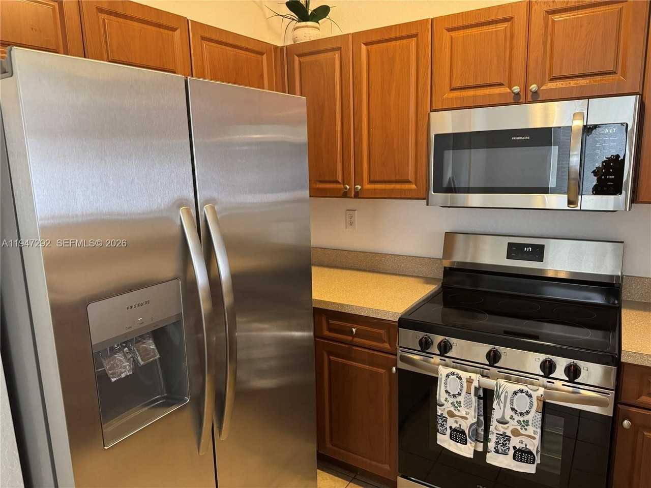 17331 Nw 7th Ave #109 - Photo 4 of 37