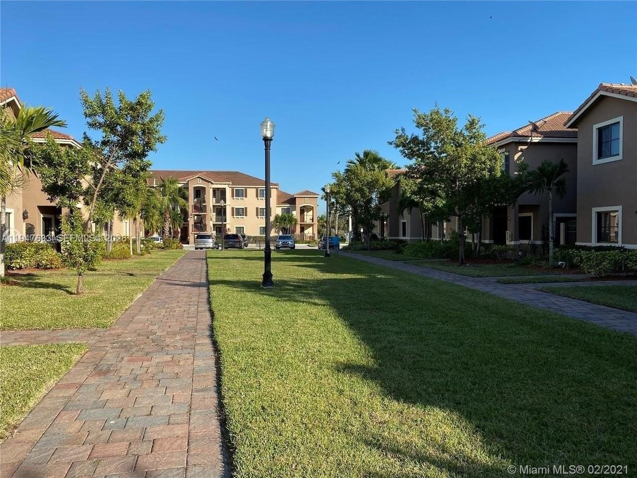 22401 Sw 88th Pl #4-27 - Photo 2 of 17