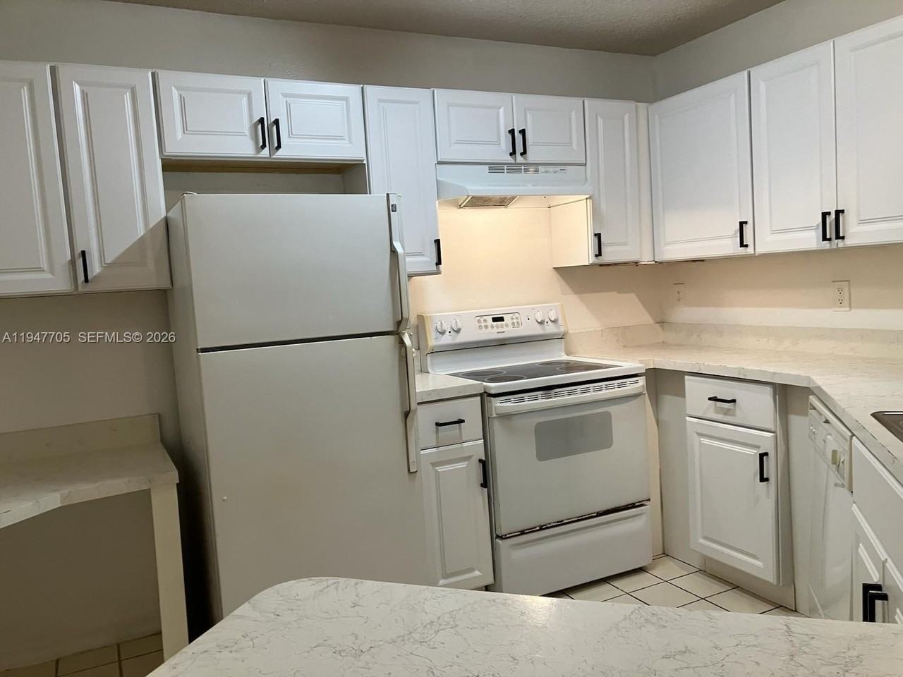 4035 W Mcnab Rd #F104 - Photo 4 of 7