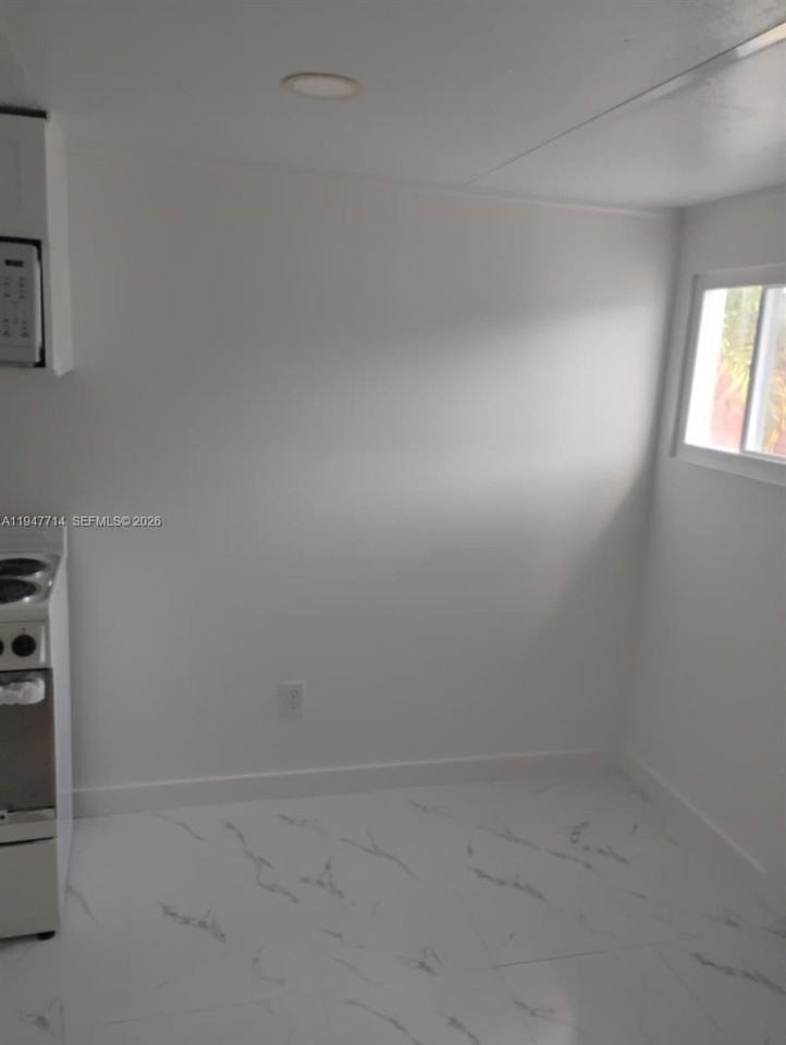 14441 Sw 291st St #2 - Photo 5 of 19