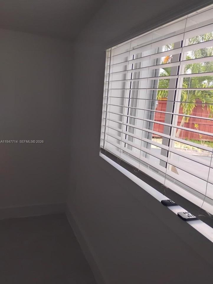 14441 Sw 291st St #2 - Photo 6 of 19