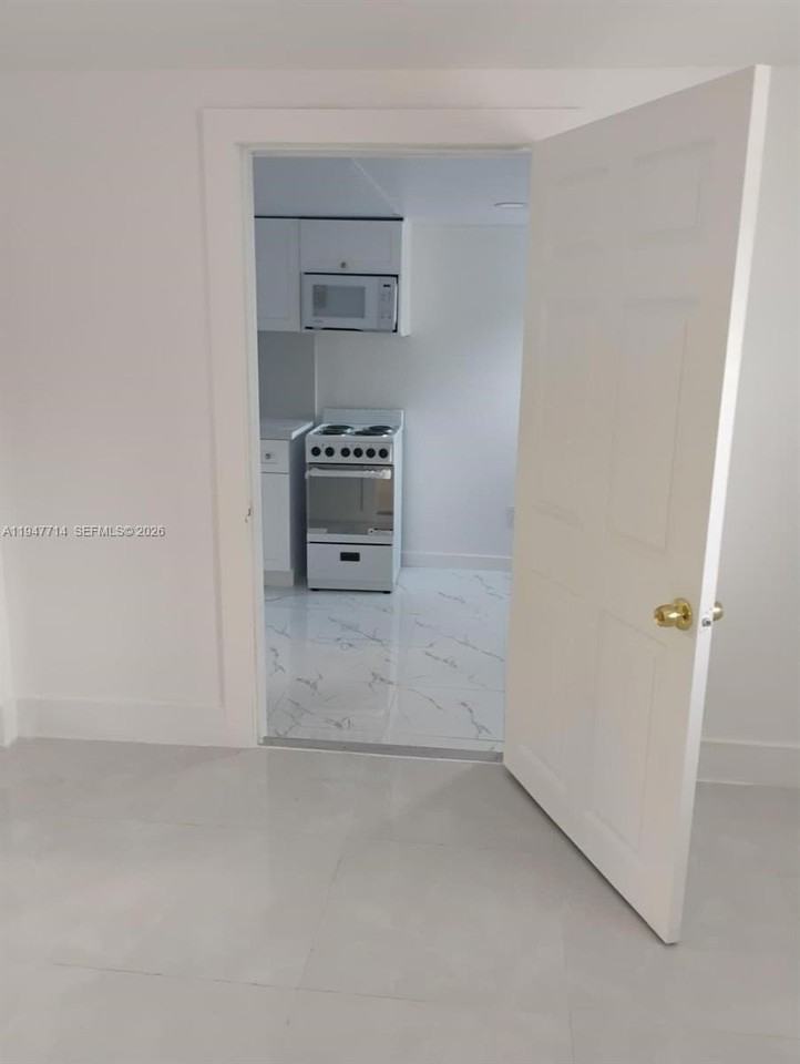 14441 Sw 291st St #2 - Photo 7 of 19