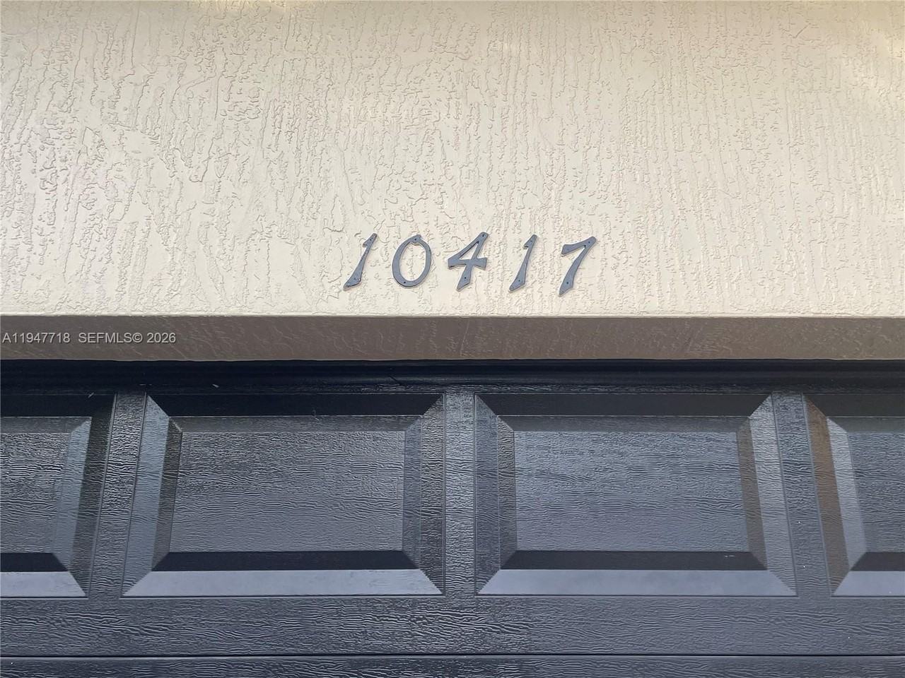 10417 Sw 231st Ter - Photo 3 of 50