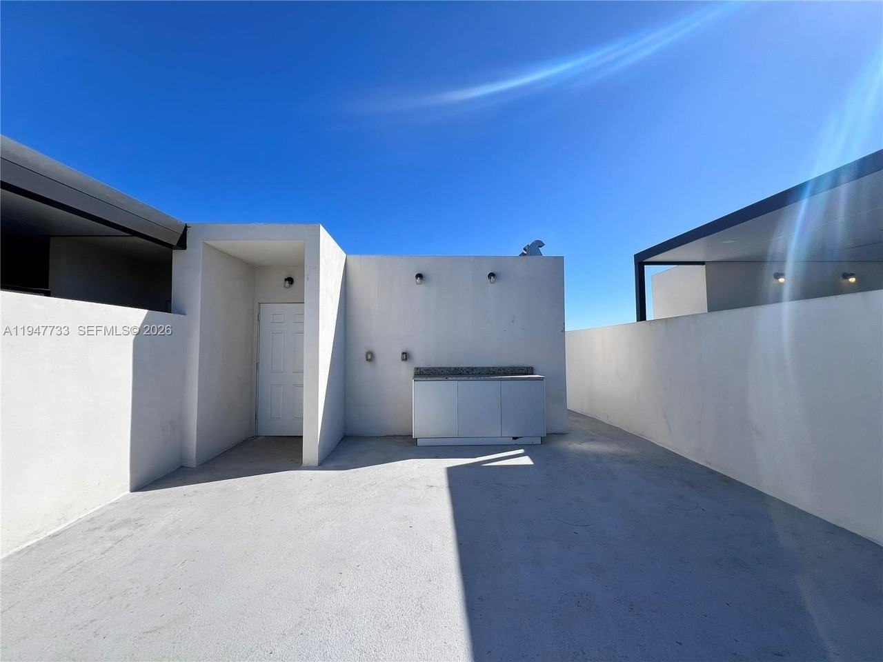 25649 Sw 144th Ave - Photo 3 of 25