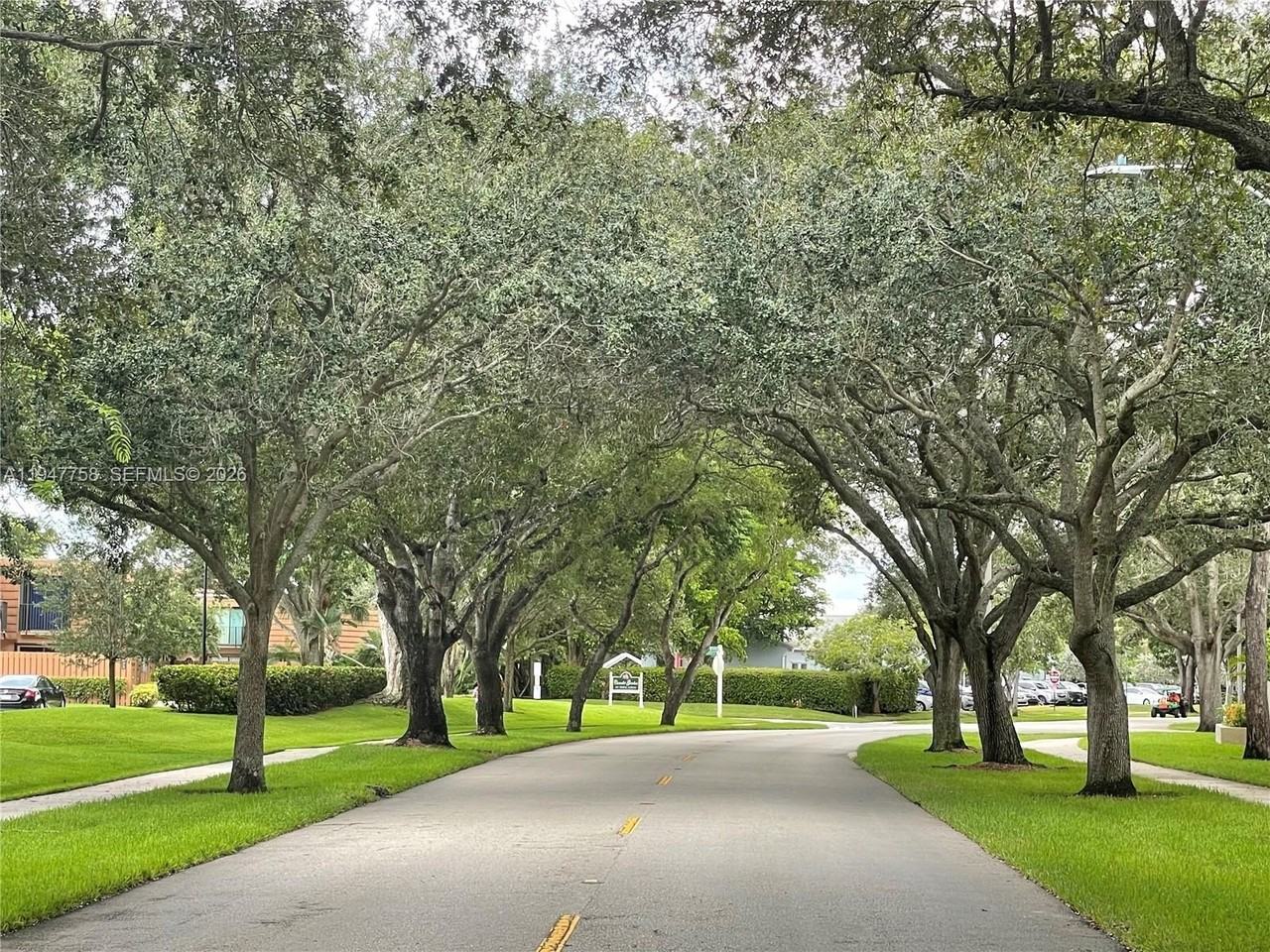 2588 Garden Ct #2588 - Photo 4 of 50