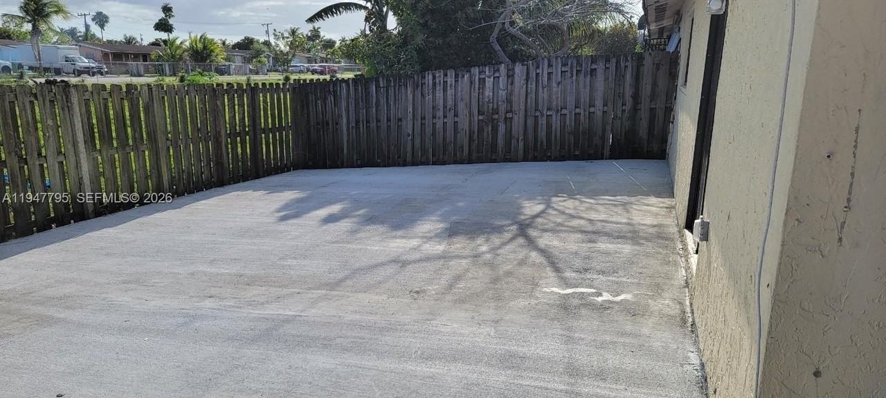 14242 Sw 283rd St - Photo 2 of 7