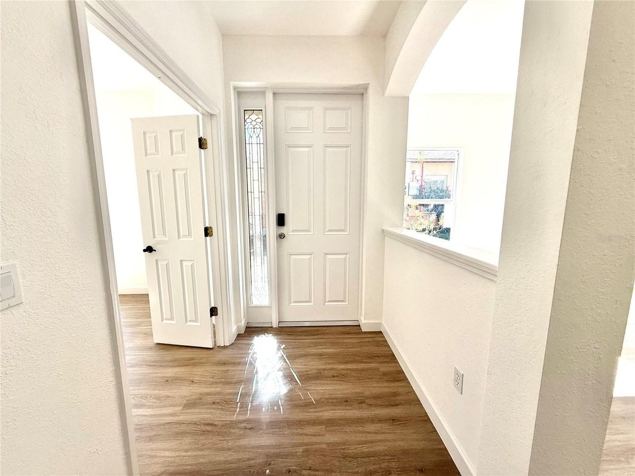 4721 1st Ave E #4721 - Photo 6 of 25