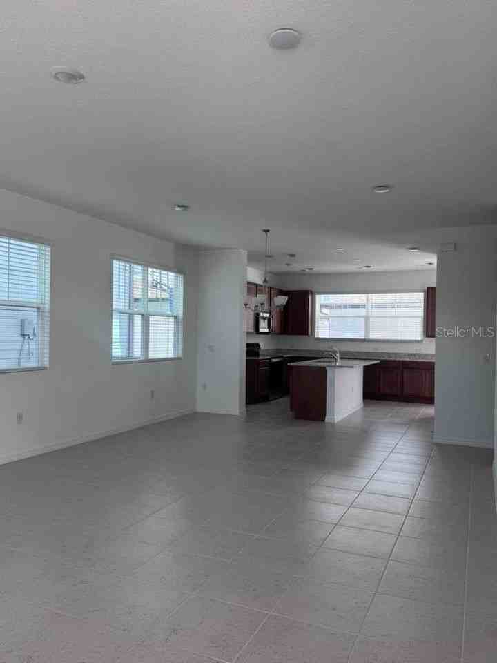 17604 Northlake Grove Dr - Photo 5 of 18