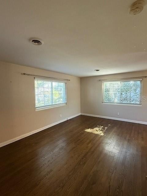 736 Essex Pl - Photo 4 of 25