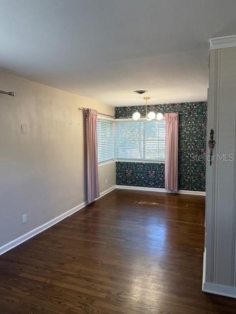 736 Essex Pl - Photo 5 of 25