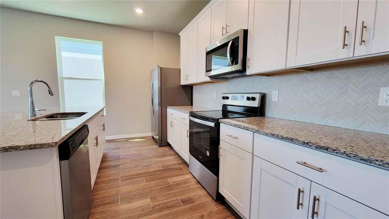 348 S Zuni Rd - Photo 4 of 23