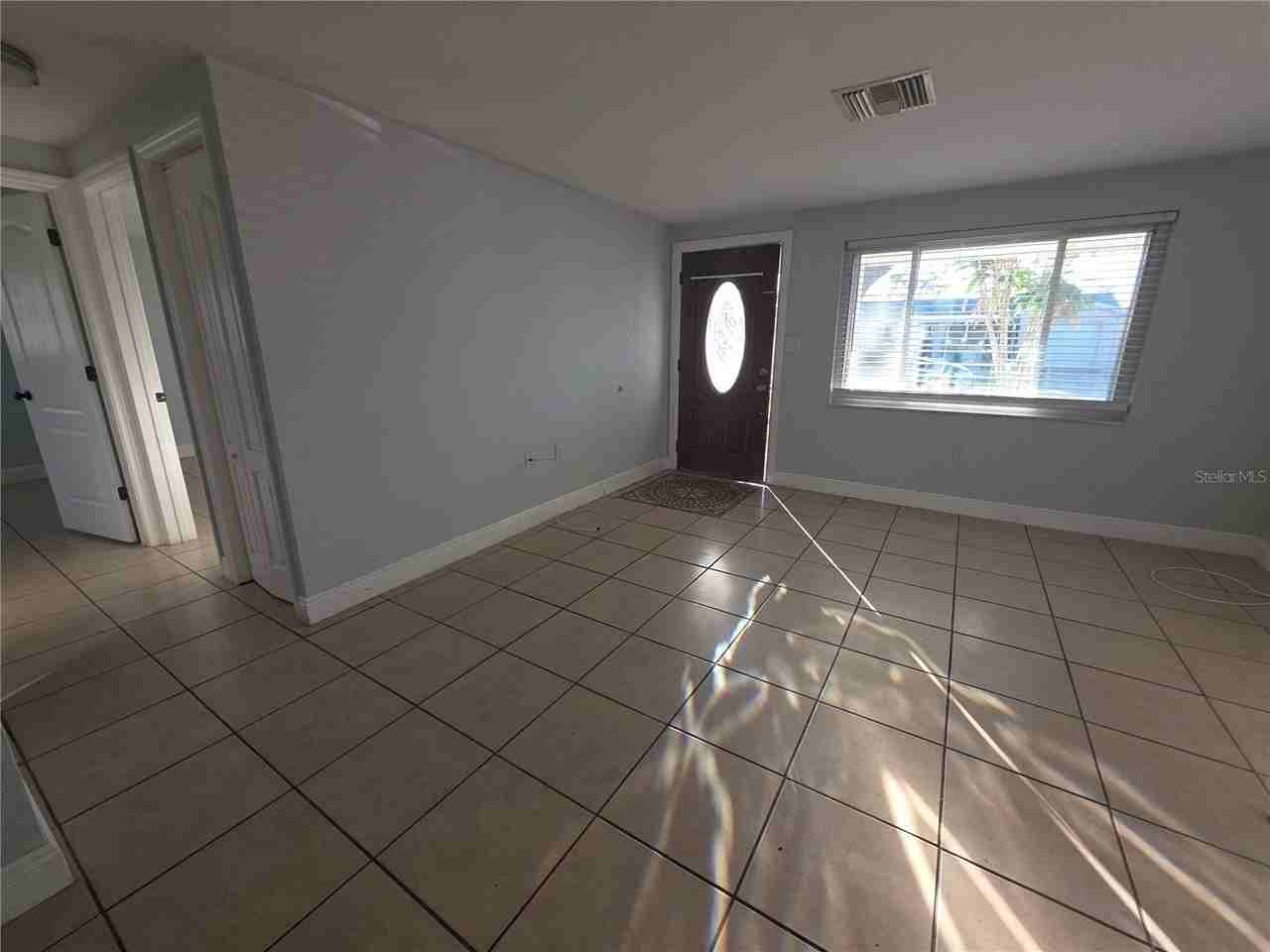 1344 Wickham Ln - Photo 2 of 17