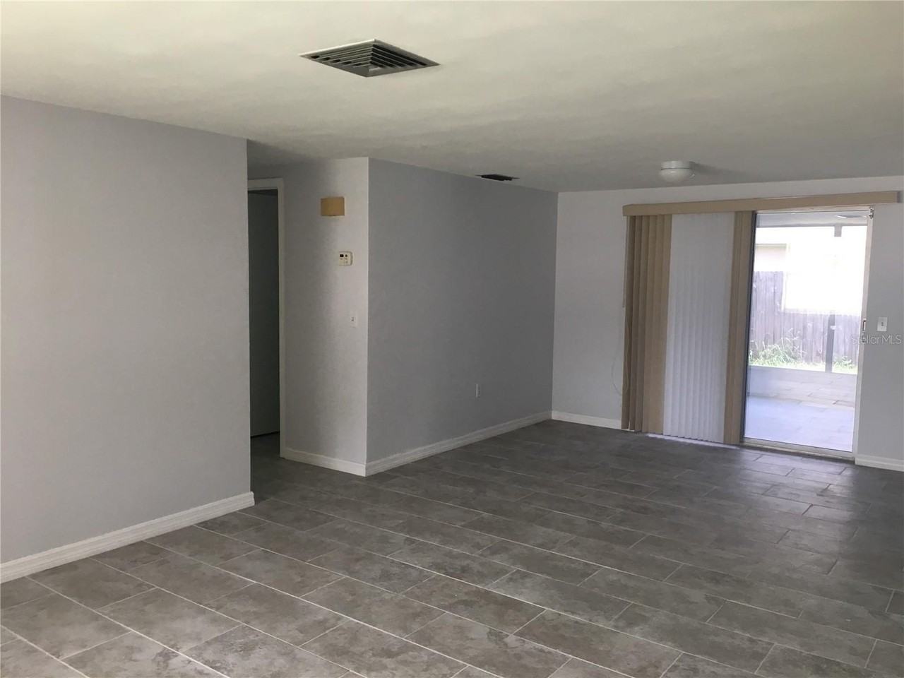 3633 Cockatoo Dr - Photo 6 of 17