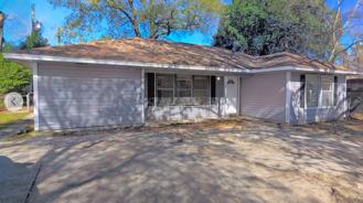 412 Azalea Ave #1 - Photo 1 of 1