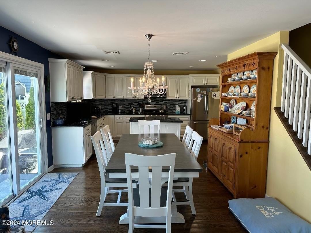 288 Periaqua Ln - Photo 4 of 29