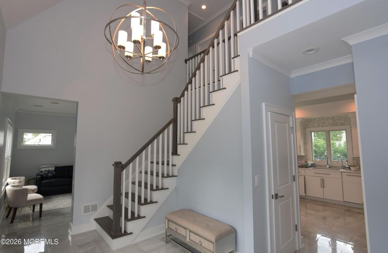 229 Lockwood Avenue unit: Winter - Photo 3 of 19