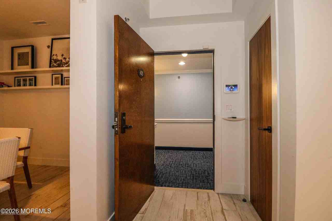 33 Cooper Ave Unit 403 #403 - Photo 5 of 47