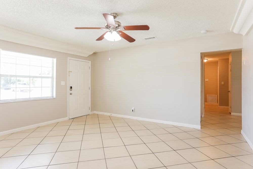 357 Nwct - Photo 3 of 16