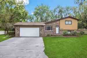 featured image of 33W067 Bonnie St