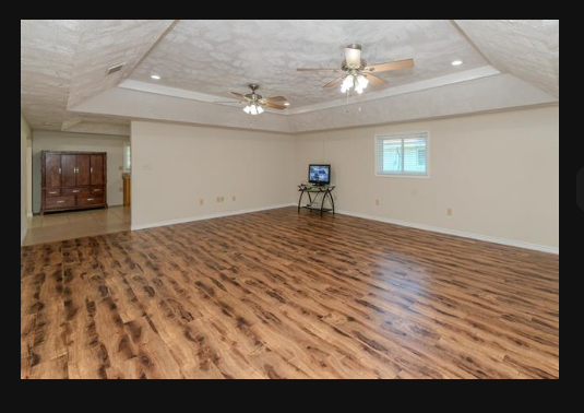 320 Bell Ave #1 - Photo 4 of 8