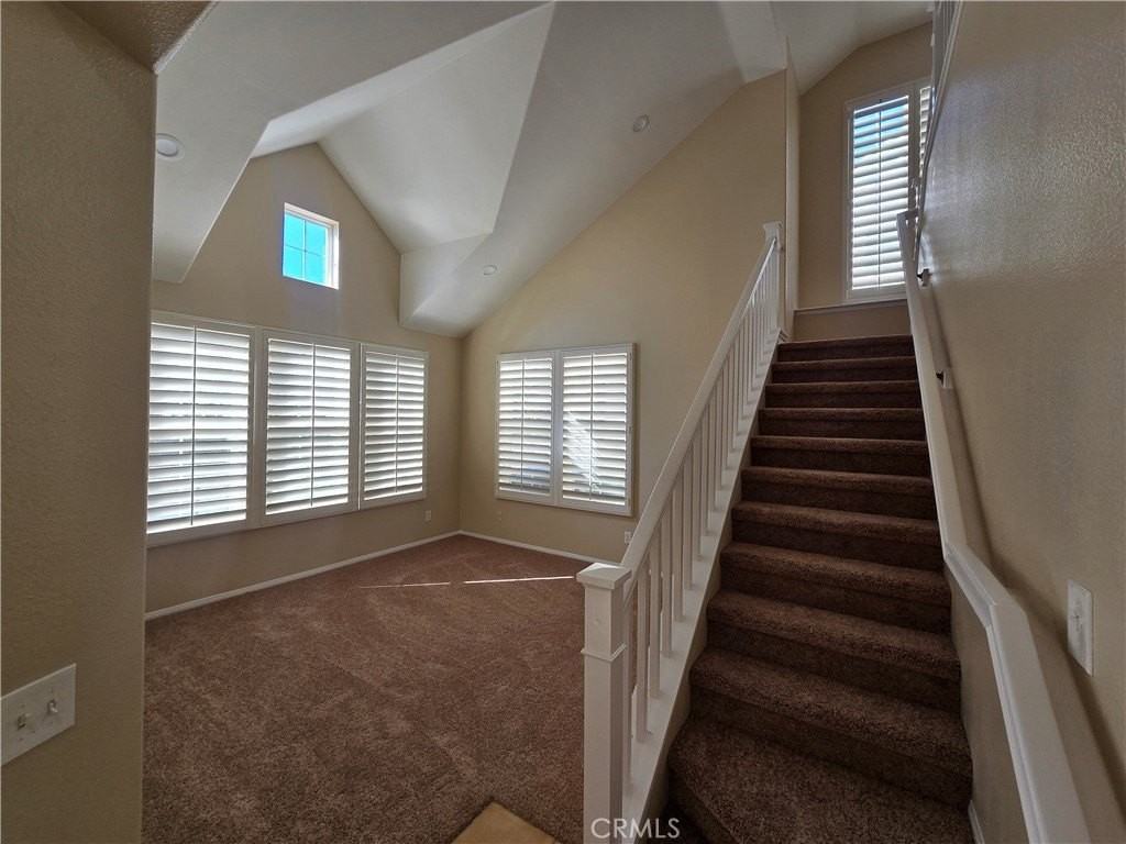 176 Garden Gate Ln - Photo 4 of 22