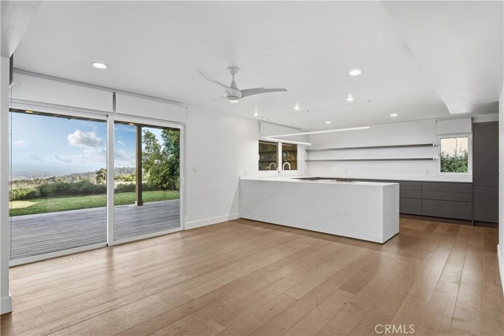 27422 Warrior Dr - Photo 6 of 14