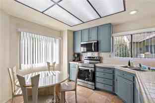 51 Rainbow Rdg - Photo 1 of 1