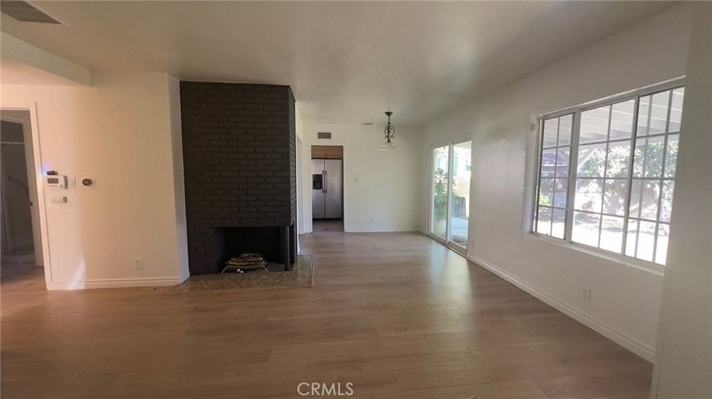 7754 Loma Verde Ave - Photo 6 of 34