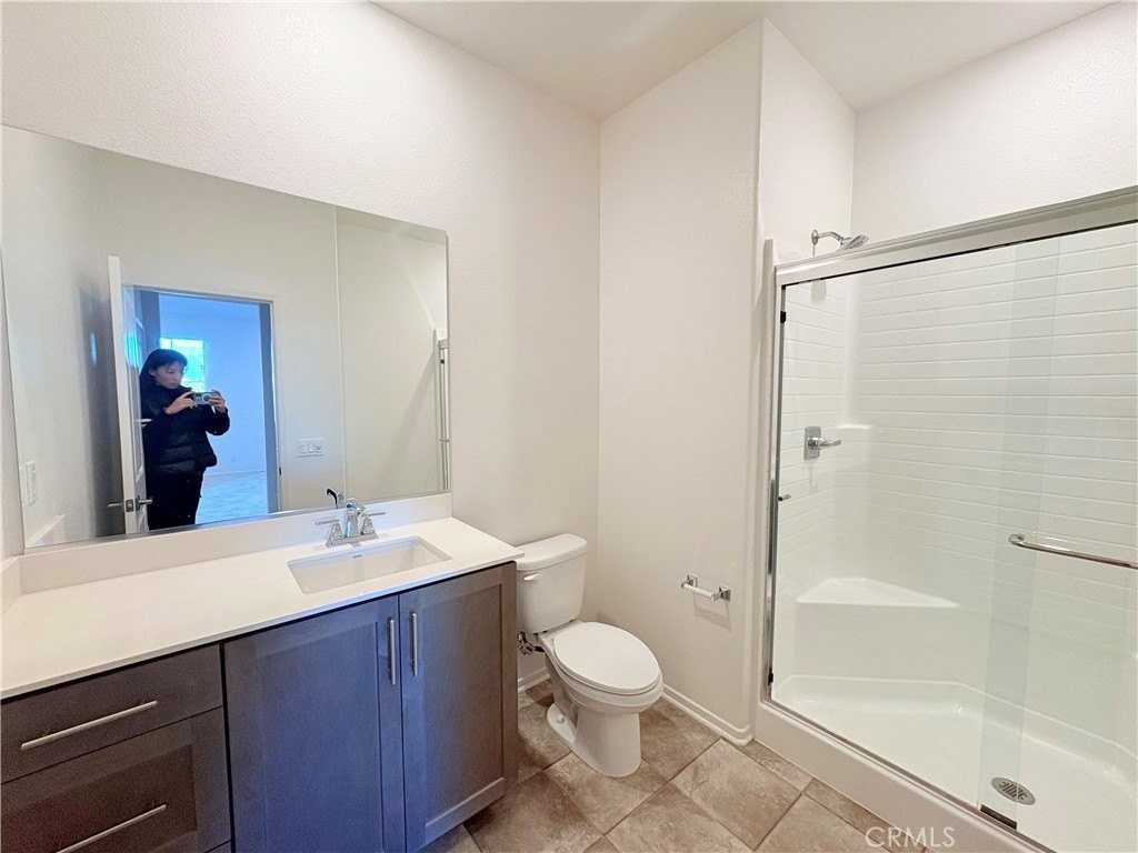 8439 Bickmore Ave - Photo 6 of 21