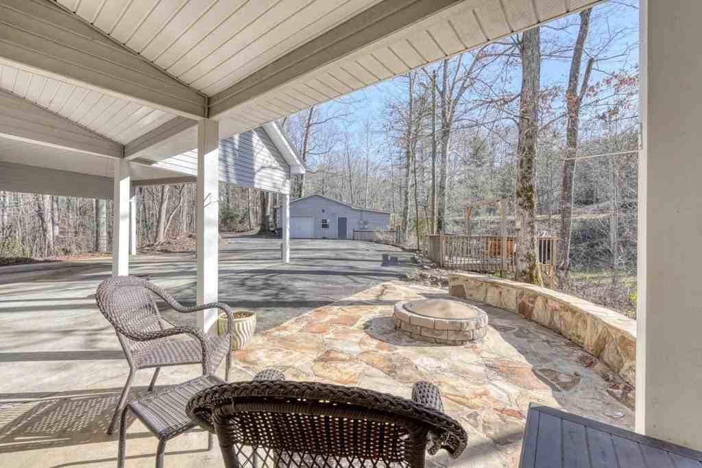 3035 Skeenah Gap Rd - Photo 5 of 33