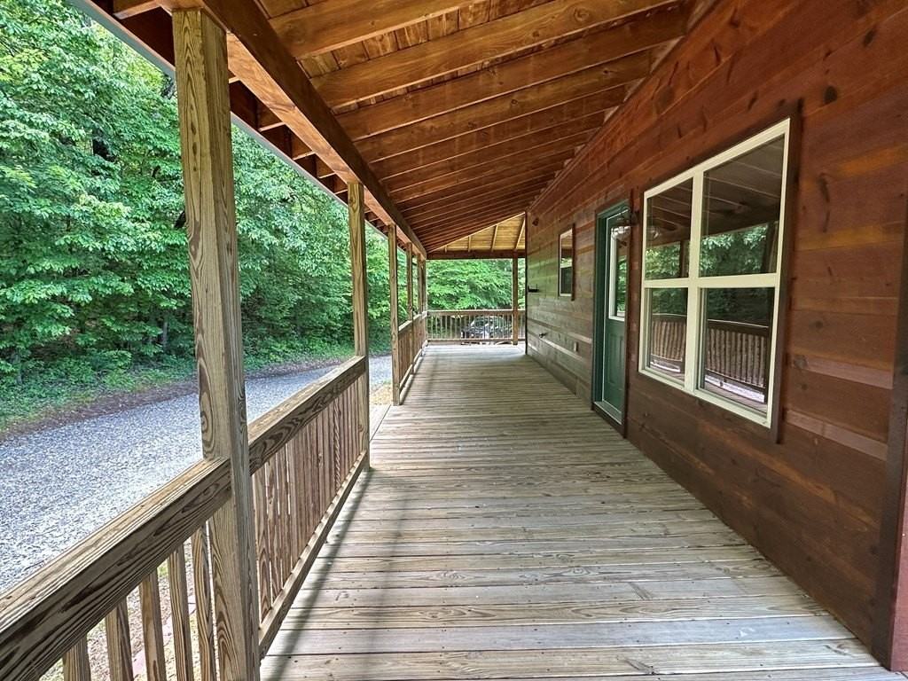 2546 Brookhaven Ln - Photo 7 of 44