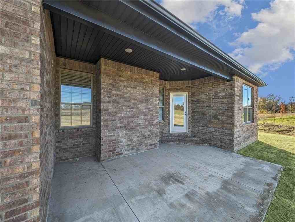 257 Vicks Cir - Photo 2 of 5