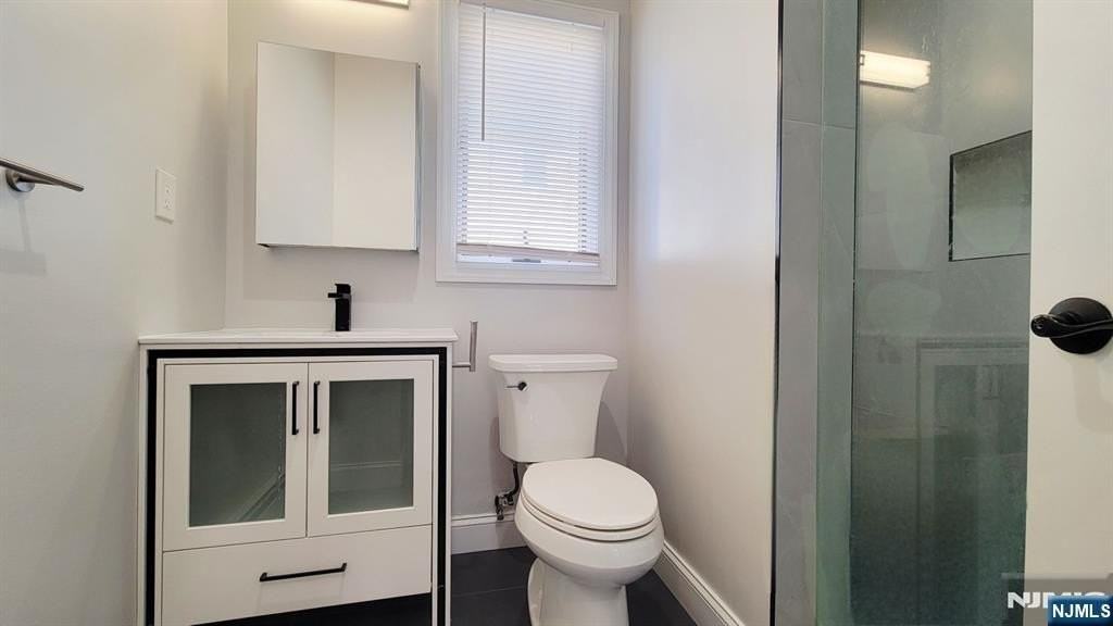 164 Main St 1st Fl - Photo 7 of 14