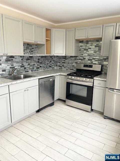 465 Main Ave - Photo 5 of 23