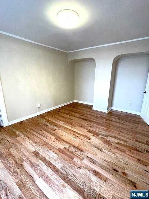 465 Main Ave - Photo 7 of 23