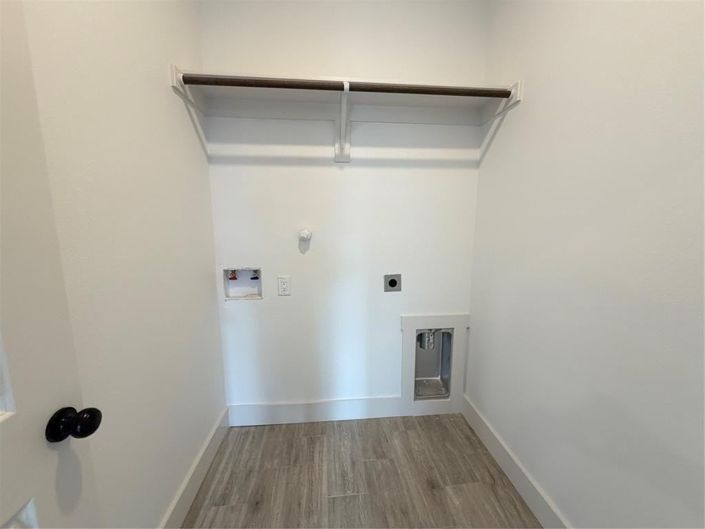 5150 Charlene St - Photo 6 of 16