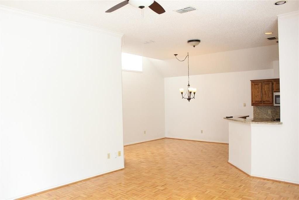 3120 Silver Springs Ln - Photo 4 of 16