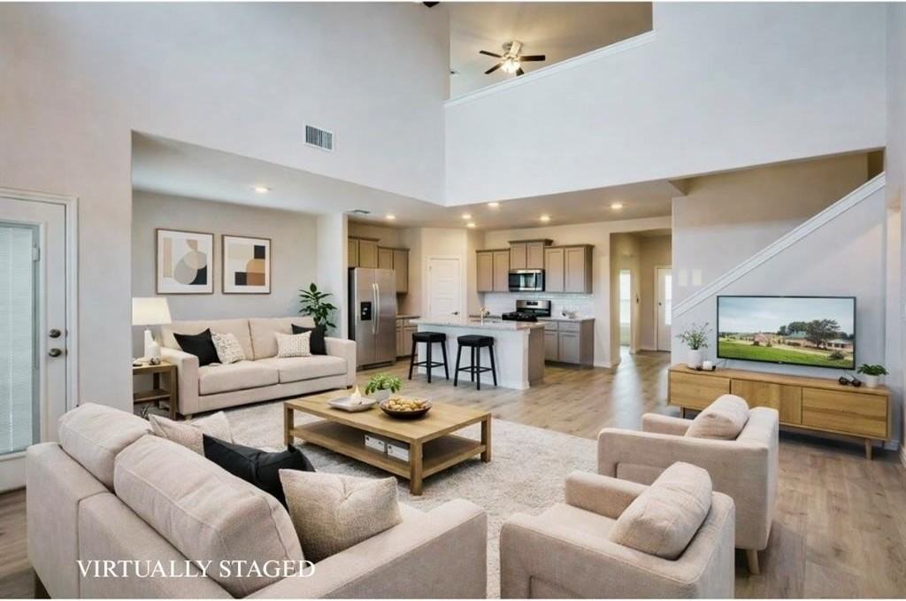 10213 Torch Light Ln - Photo 2 of 19