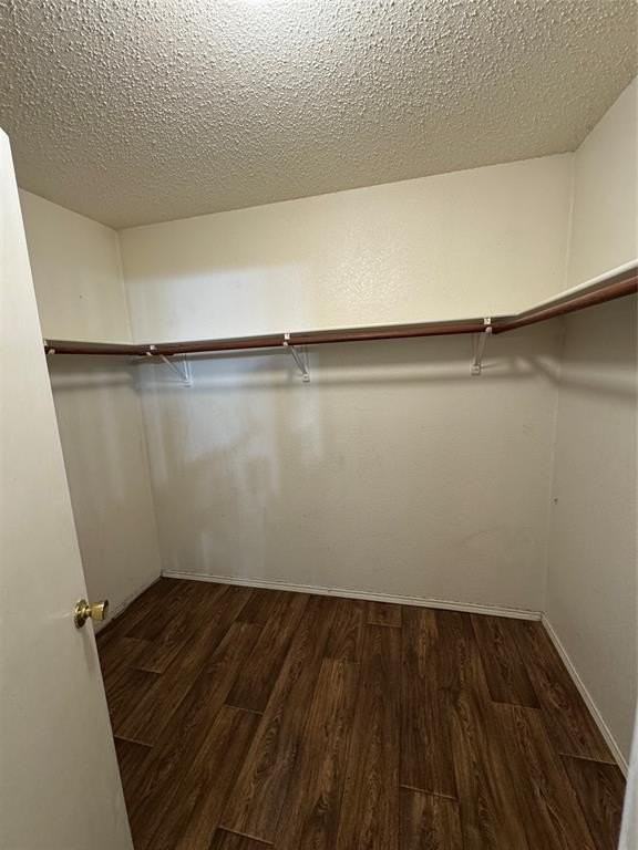 512 Magdalen Ave - Photo 7 of 17